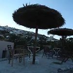 Xerolithia * Éxo Goniá