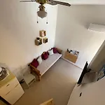 度假居 Xerolithia *