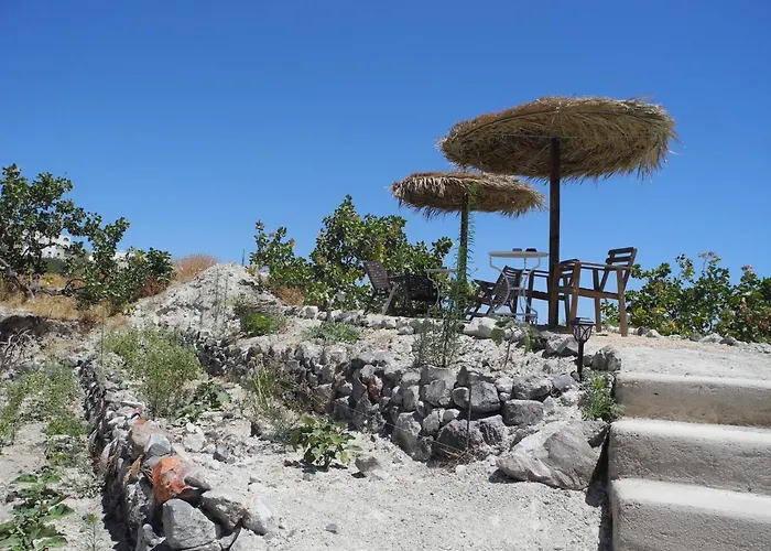 Xerolithia Holiday home *