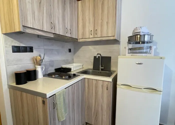 Xerolithia * Éxo Goniá